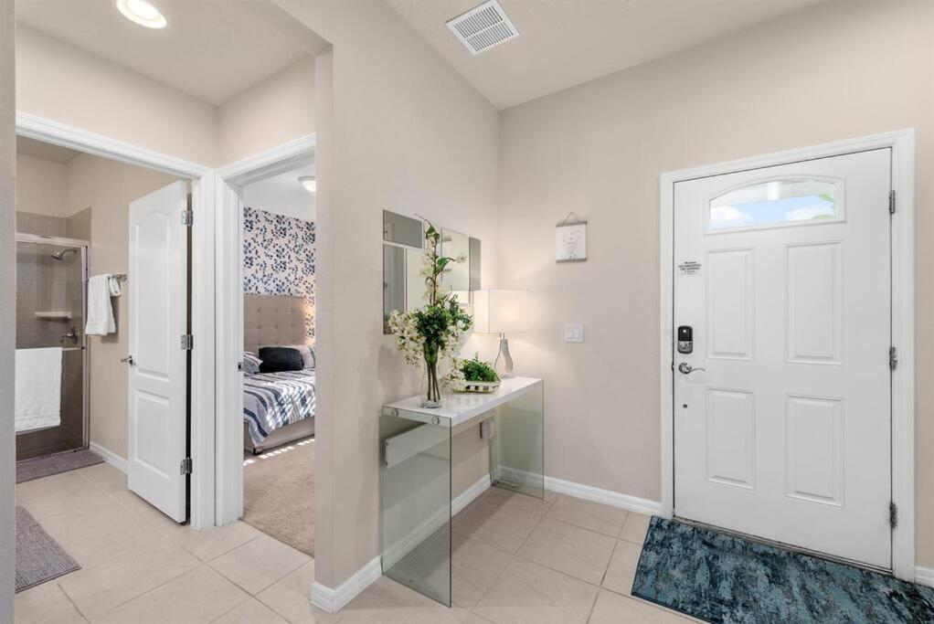 Amazing 5 Bedrooms Home With Pool/Bbq Near Disney 키시미 외부 사진